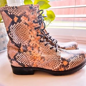 Frye Veronica Combat Boot - Snakeskin
